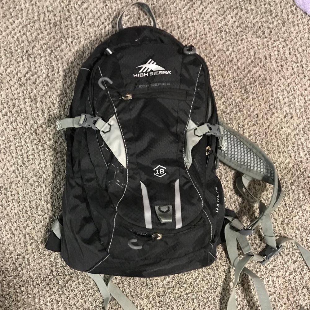 High Sierra hydration pack